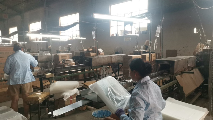 Puyang Shixuan Pharmaceutical Glass Products Co., Ltd. factory image 6