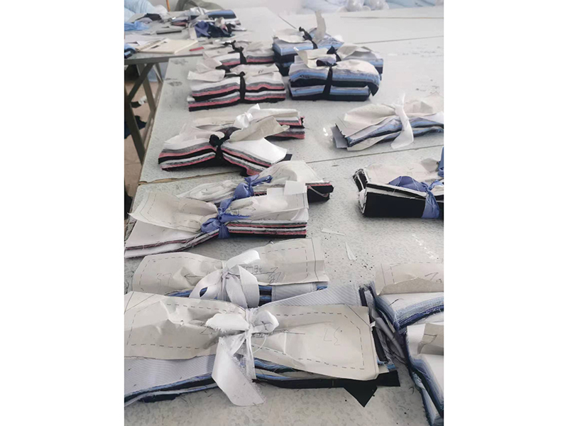 Yiwu Hongshun Clothing Manufacturing Co., Ltd. Arabian robes