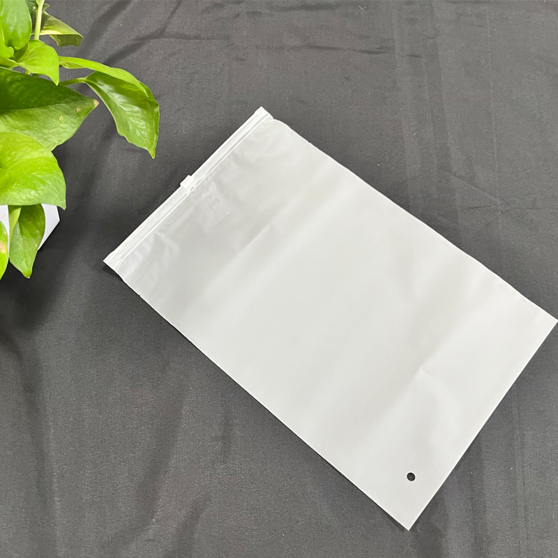 Custom Logo Printed Reusable Packaging Plastic Frosted Zip Lock Zipper Pouch Ziplock Bag Storage Organizer For Clothing