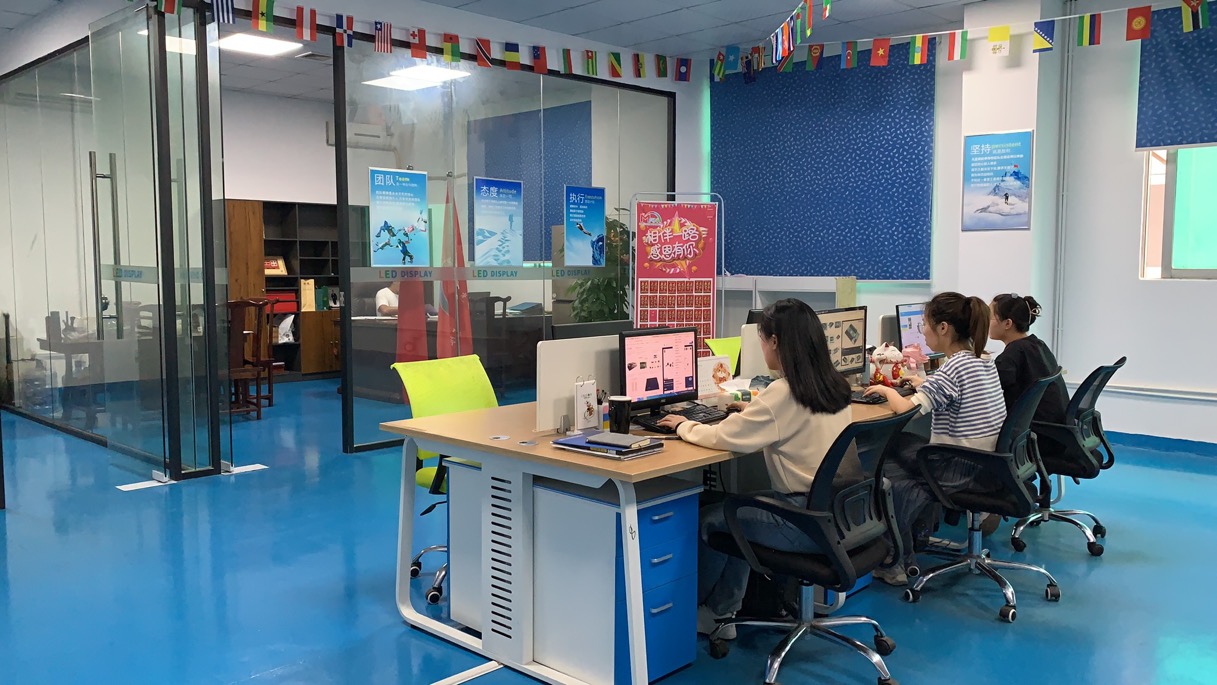 Shenzhen Maan Optoelectronics Technology Co., Ltd. factory image 2