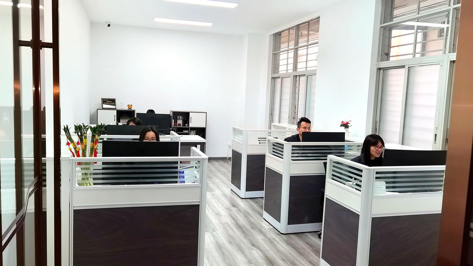 Fujian Quanzhou Huahong Communication Co., Ltd. Marine Antenna