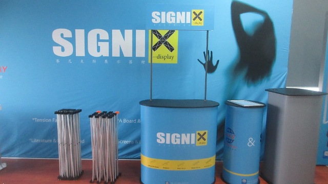 Suzhou Signix Display Solution Co., Ltd. SEG Pop Up Display Stand