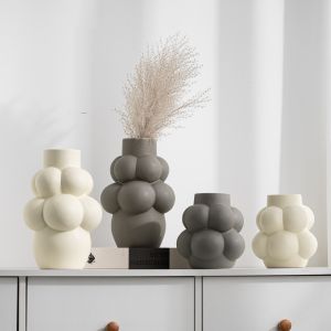 Hot Selling Classic Bubble Ball Ceramic Vase Nordic Creative Spherical Porcelain Vase Decor