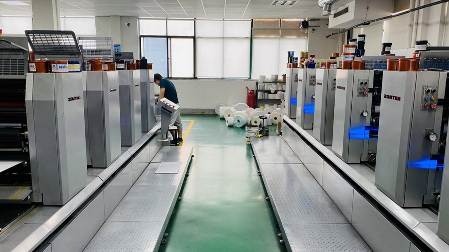 Ningbo Skyline Printing Co., Ltd. Holographic Stickers