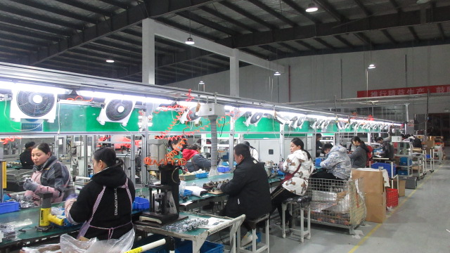 Envoor (Jiangsu) Intelligent Manufacturing Co.,Ltd Electric Chainsaw