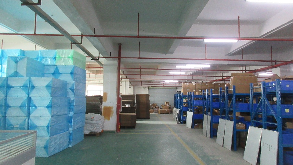 Hunan Link Sports Equipment Co., Ltd. Electric Scooters