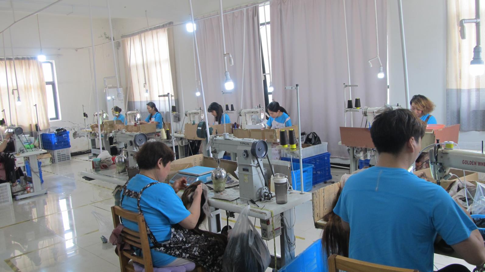 Xuchang Jian'an Yingshun Hair Products Co., Ltd. hair mannequins training heads