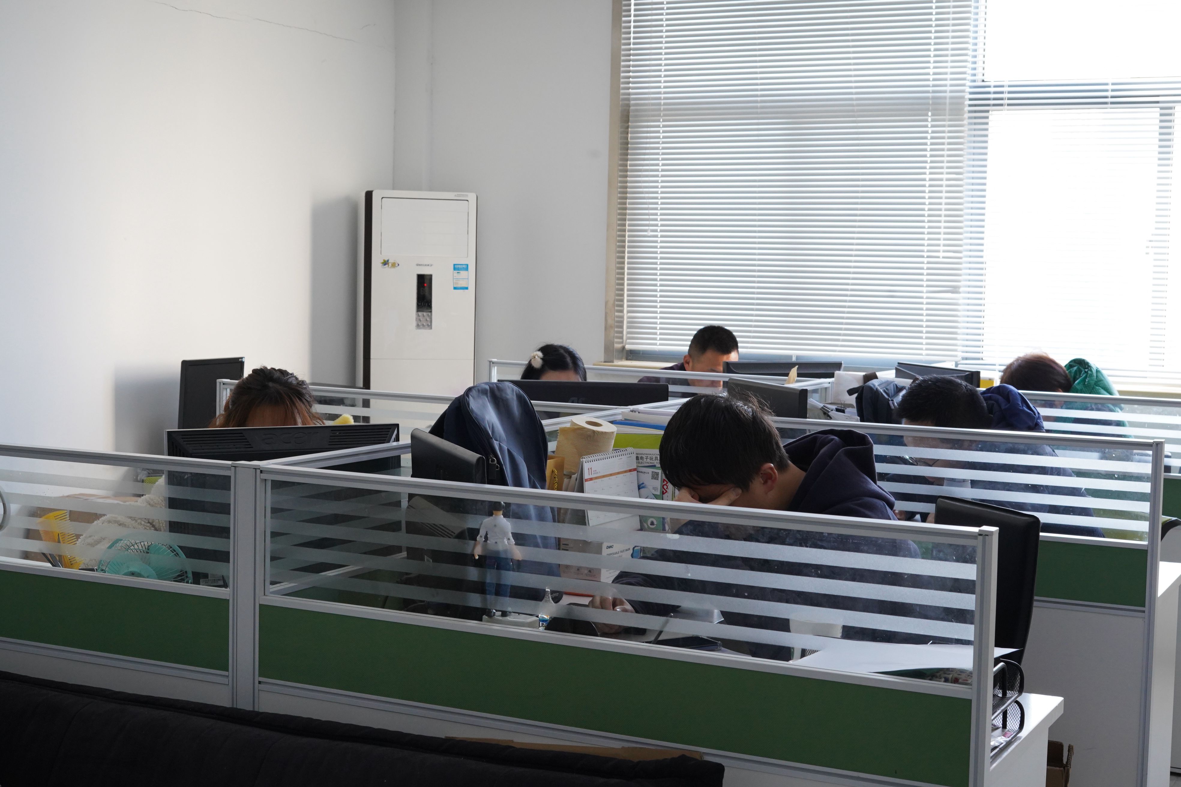 Ningbo Jiangdong Best Promise Imp. & Exp. Co., Ltd. Chess Board Games
