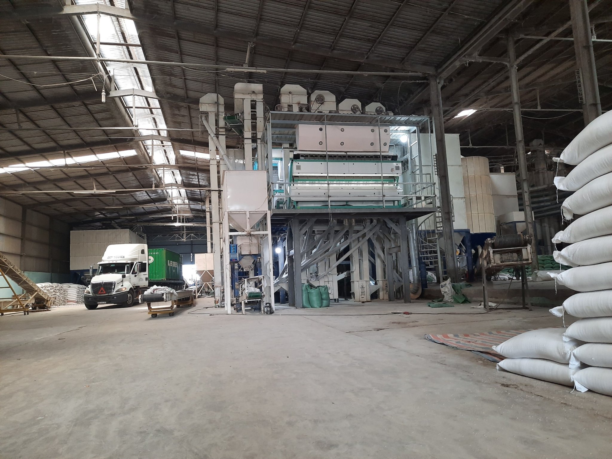 Ngoc Chau TM DV Import Export Company Co., LTD White rice