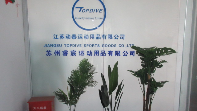 Suzhou Topdive Sports Products Co., Ltd. Wetsuits