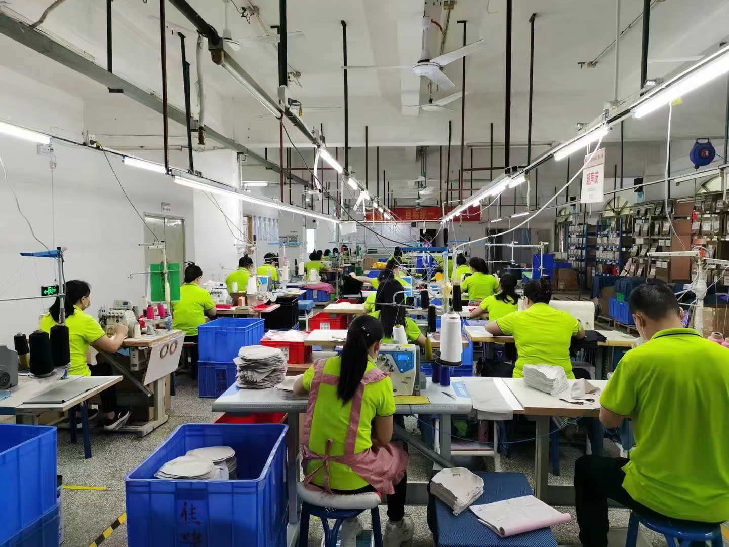 Qingdao Easy Shining Trade Co., Ltd. Shopping bags