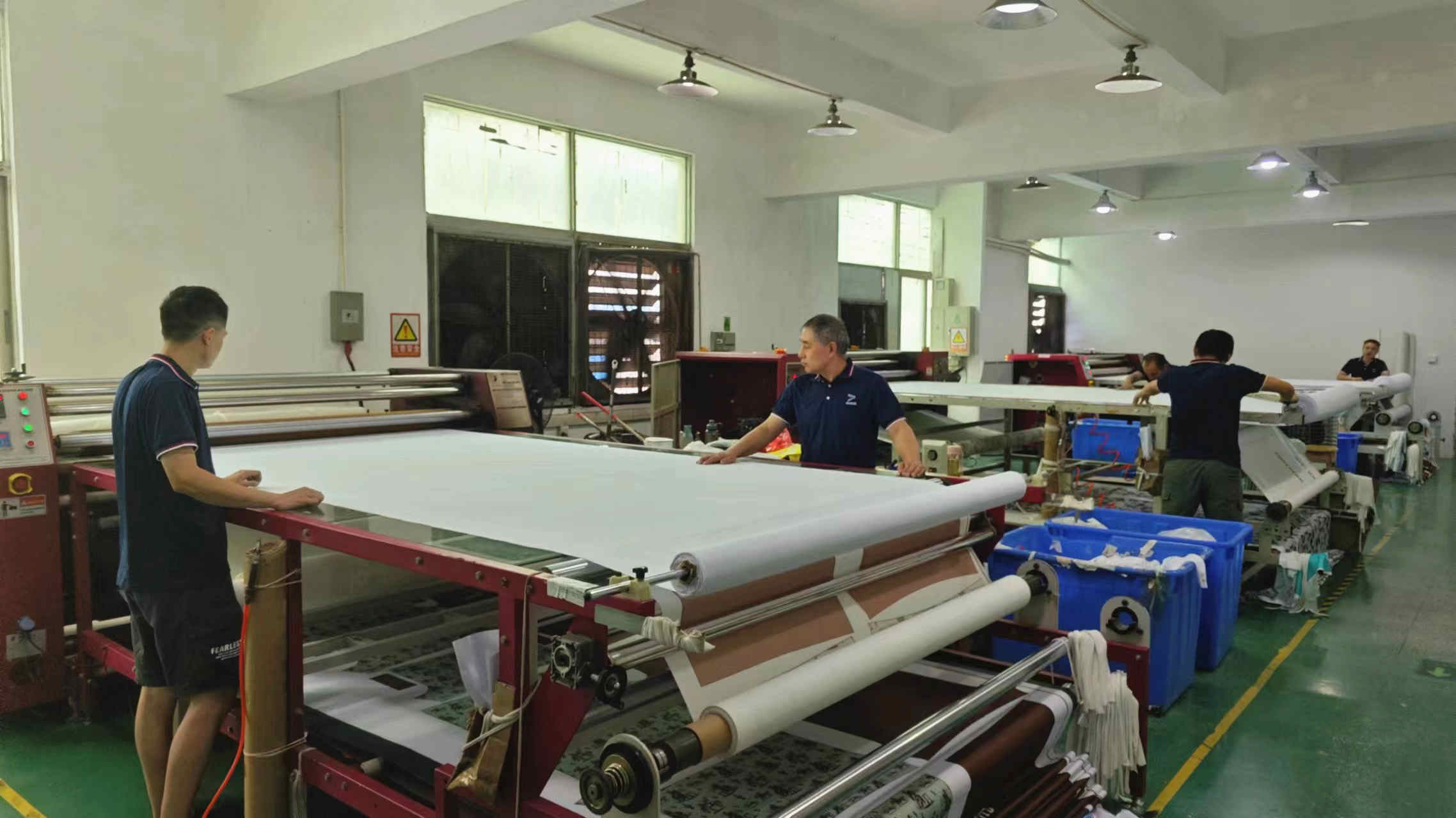 Rise Apparel (shenzhen) Co., Ltd. factory image 3