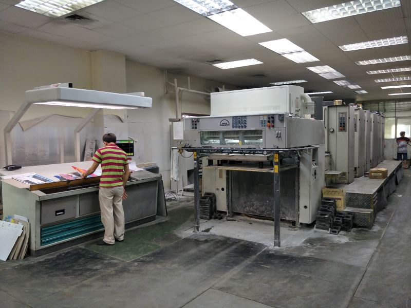 Shenzhen Yashang Trade Company Limited customized jewelry