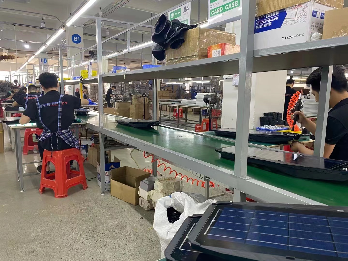 Shenzhen Dearzone Technology Co., Ltd. solar flood light