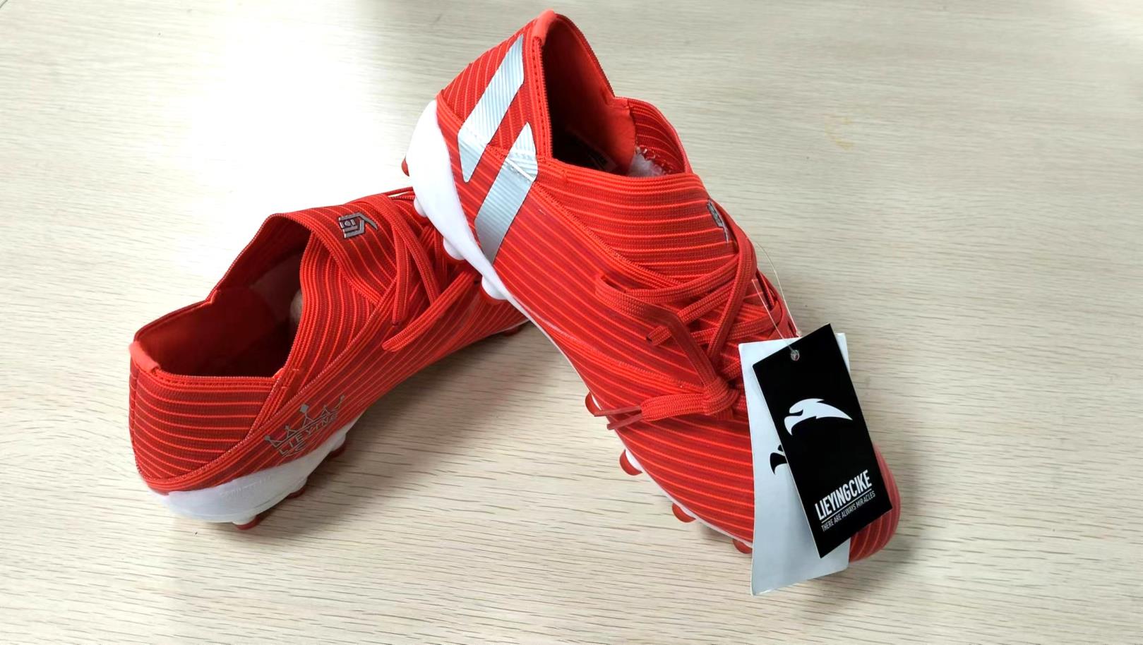 Fujian Huiyuan E-Commerce Co., Ltd. Football Shoes