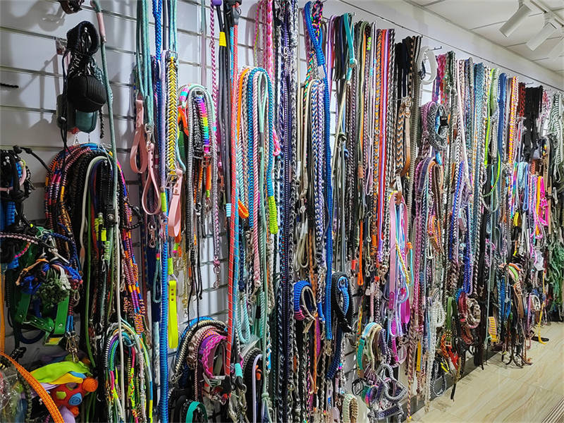Sanming City Hanhe Handicrafts Co., Ltd. Dog Leash