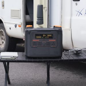 Factory Price Portable power station power supply 2400W biggest LiFeMnPO4 battery hot selling for Camping out door use back up.