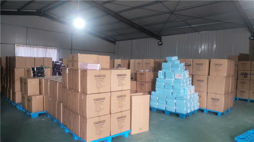 Ningbo Yinzhou Kingsoft Textiles Co., Ltd. Curtains