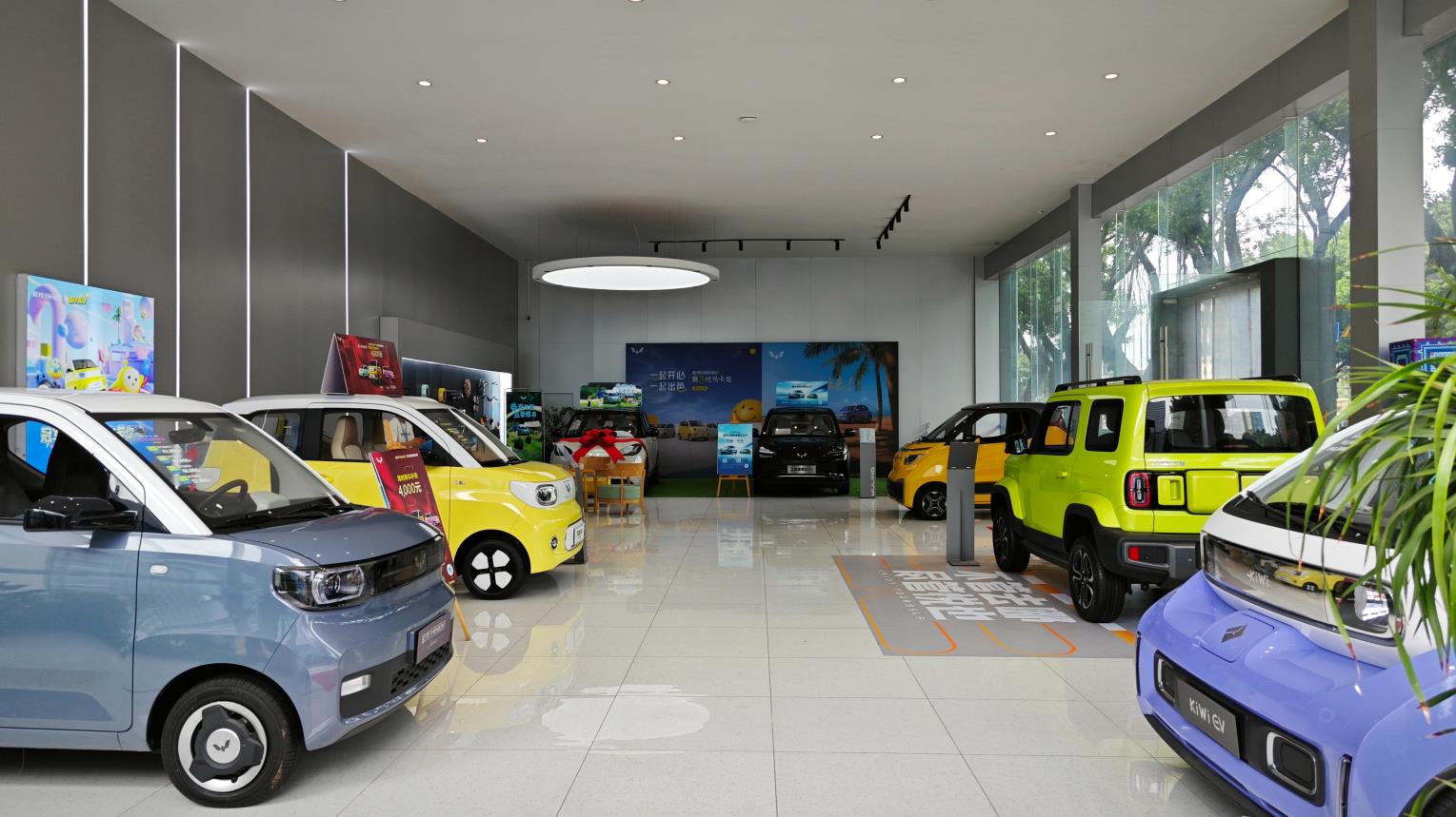 Liuzhou Wuling New Career Development Co., Ltd. factory image 5