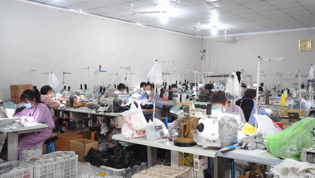 Xin Ji Geshida Apparel&accessories Co., Ltd. factory image 6