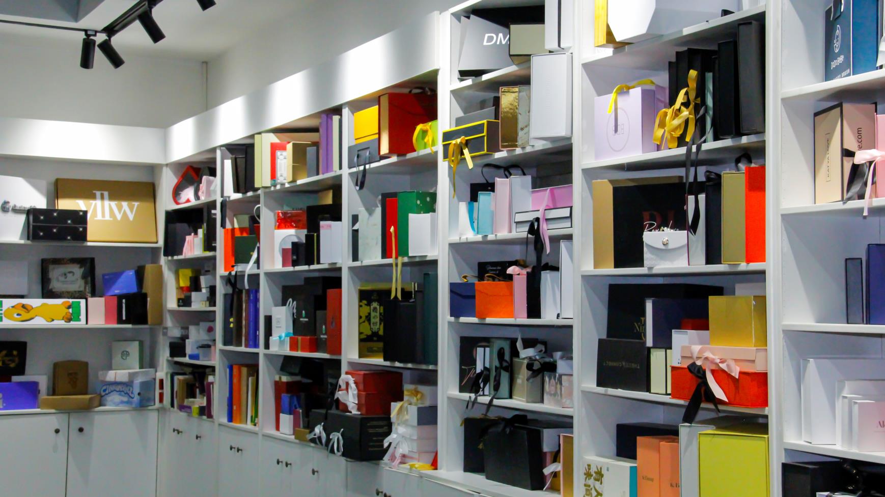 Dongguan Hotsun Printing & Packaging Co., Ltd. Candle boxes