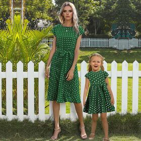 2022 New Wholesale Family Women Girls V-neck halter print dress Matching Outfits Clothing Parent Child  mum and daughter