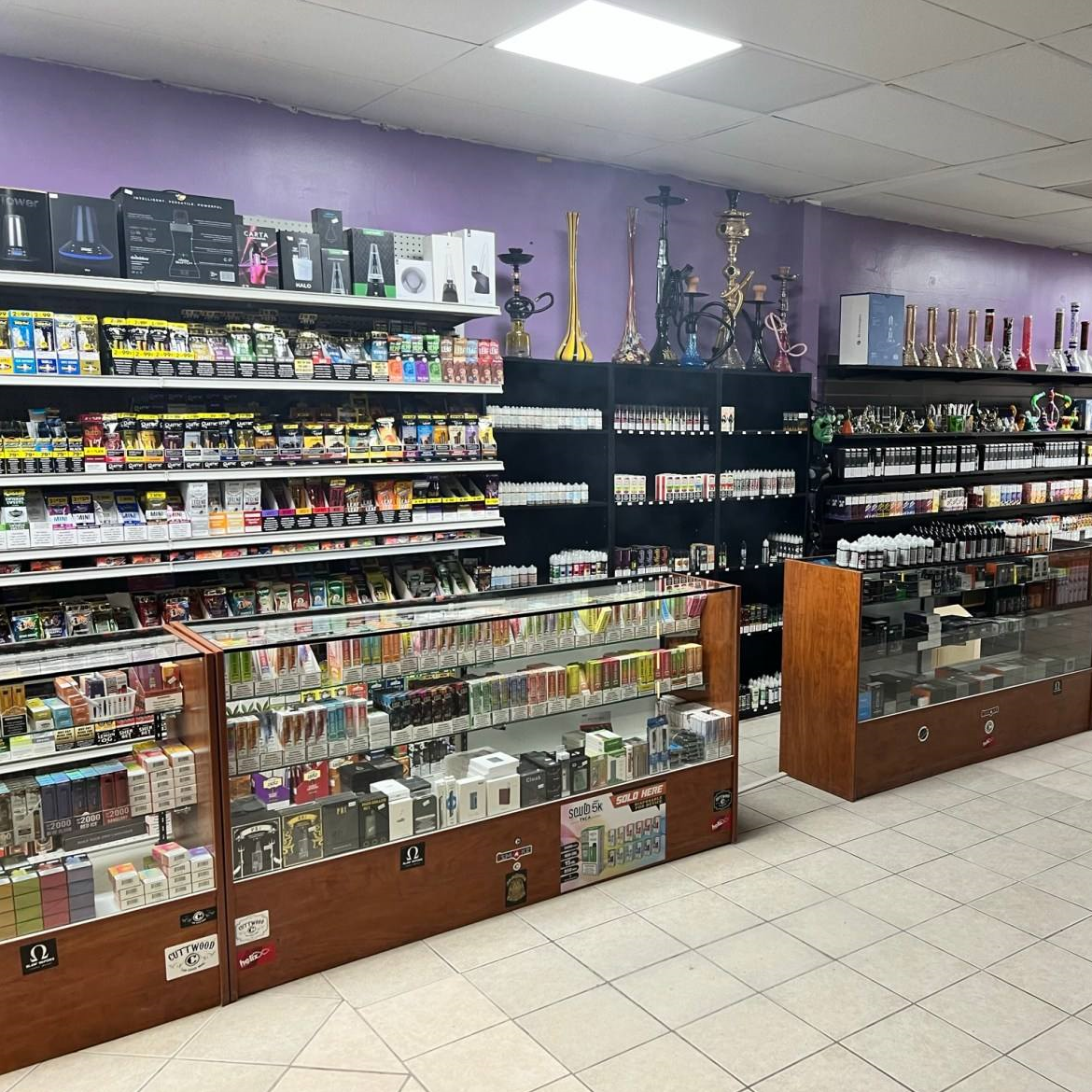 Jincheng Xigu Trading Co., Ltd. One Stop Smoke Shop Supplier Vapers Lighter Accessories Electronic USB Puffs Lighters