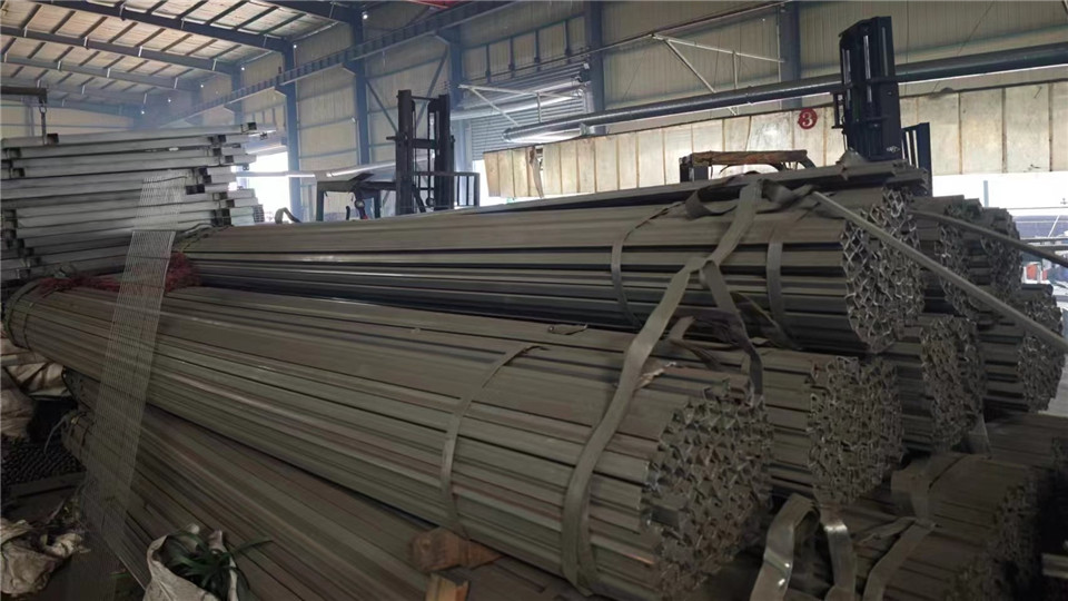 Anping Pari Metal Products Co., Ltd. tubular fence