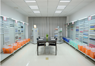 Jiashan Shanghe Display Products Co., Ltd. Shopping Baskets