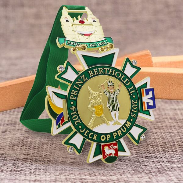 Chinese Factory Design Custom Metal Medal Sports Series Medal Custom Logo Pattern Souvenir Medal Holder