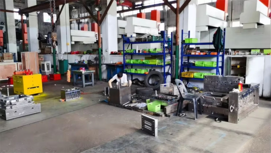 Taizhou Huangyan Jtp Mould Co., Ltd. Crate Mould
