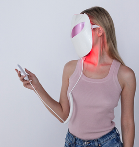 2024 Portable 8 Colors Facial Led Beauty Care Face Masks Red Led Light Therapy Beauty Female Mask Led Therapy Face Mask