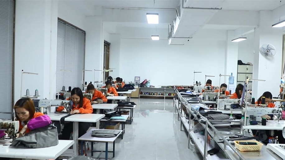 Guangzhou Aoking Leather Co., Ltd. Business Backpack