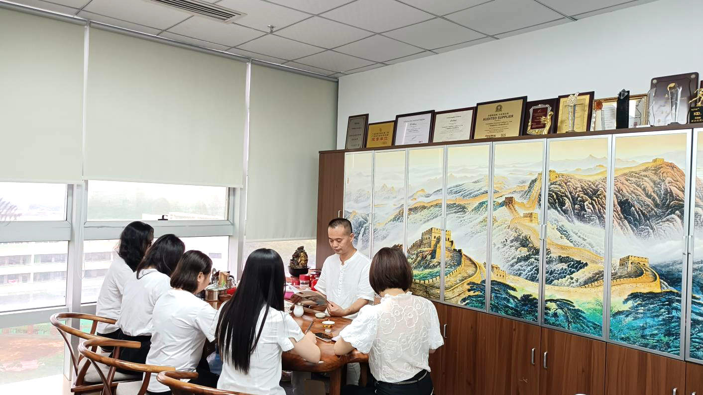 Guangzhou Xinmeng Trading Co., Ltd. Garden Chairs