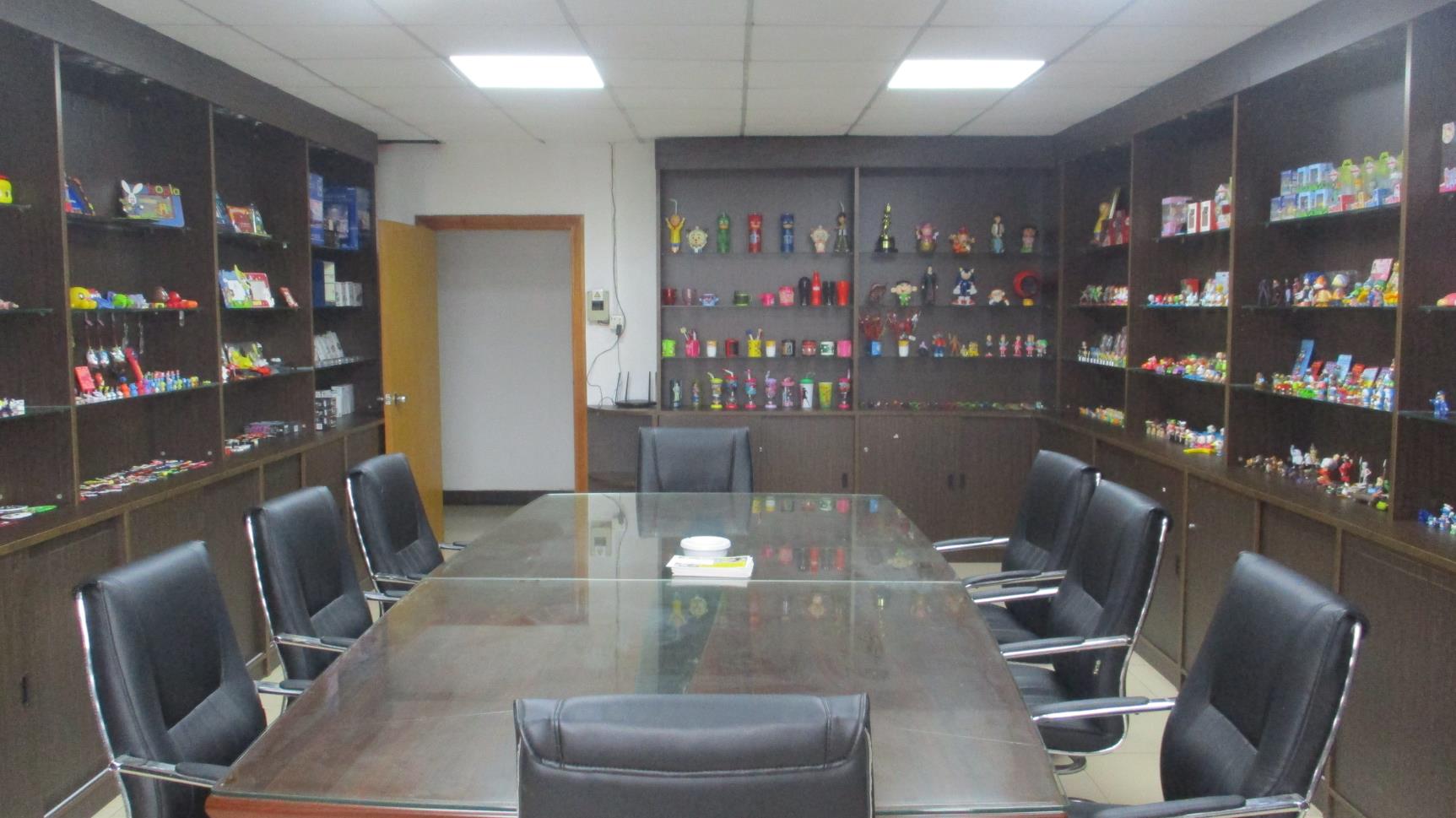 Dongguan Dihua Decoration Products Co., Ltd. 3D figurines