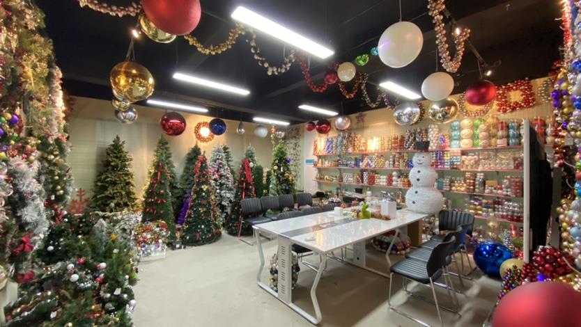 Sen Masine Christmas Arts (Shenzhen) Co., Ltd. Christmas garlands