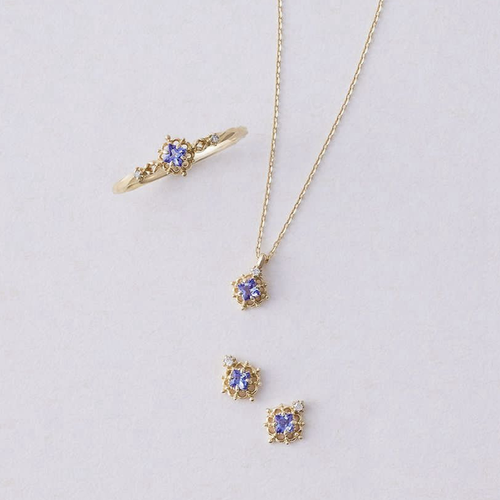 925 Sterling Silver 14K Gold Plated Gemstone Geometric Square Stone Irregular Rhombic Design Retro Hollow Flower Tanzanite Ring