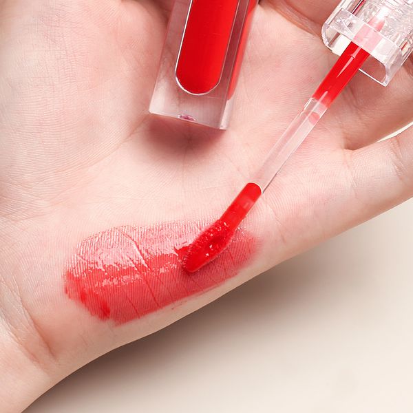 Low moq colored glow non sticky lip glaze lip gloss vendor clear moisturizing shimmer vanilla lipgloss