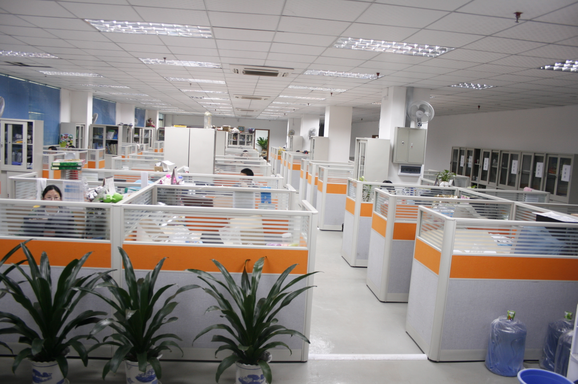 Zhanjiang Letong Arts & Crafts Co., Ltd. Custom Embroidery Patches