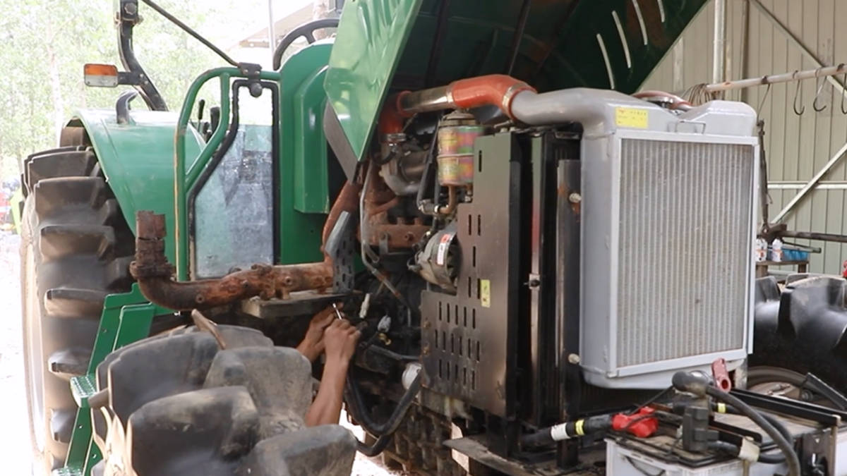 Linyi Zhonghe International Trade Co., Ltd. Harvester