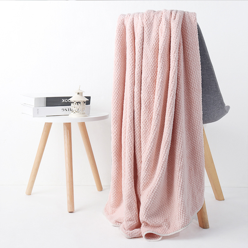 Ningbo Keluosibode E-Commerce Co., Ltd. Pineapple Bath Towel Thickened, Soft, and Absorbent Coral Flour Beach Bathing Towel for Men and Women