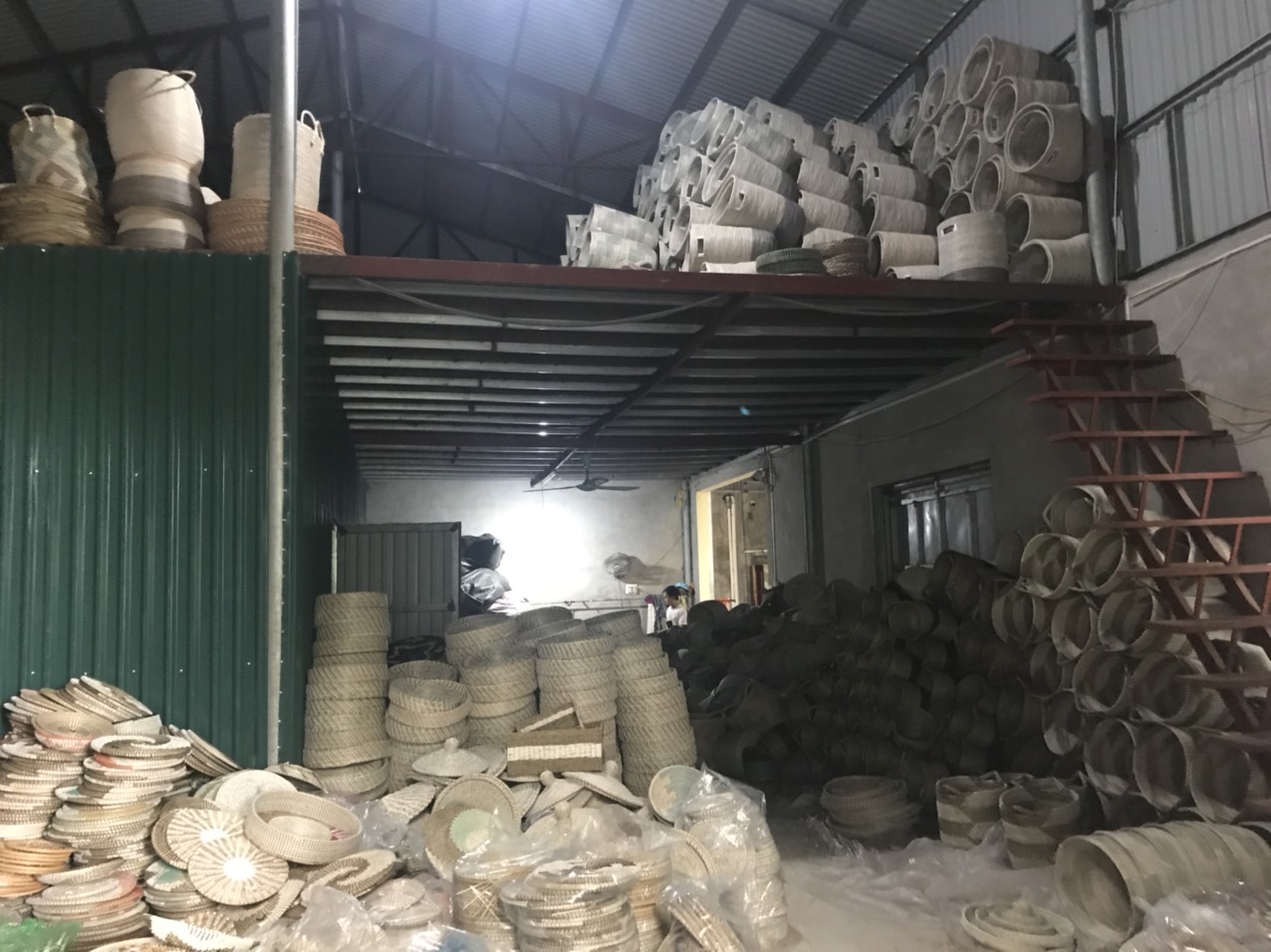 Tien Phong Vietnam Development Company Limited Seagrass Baskets