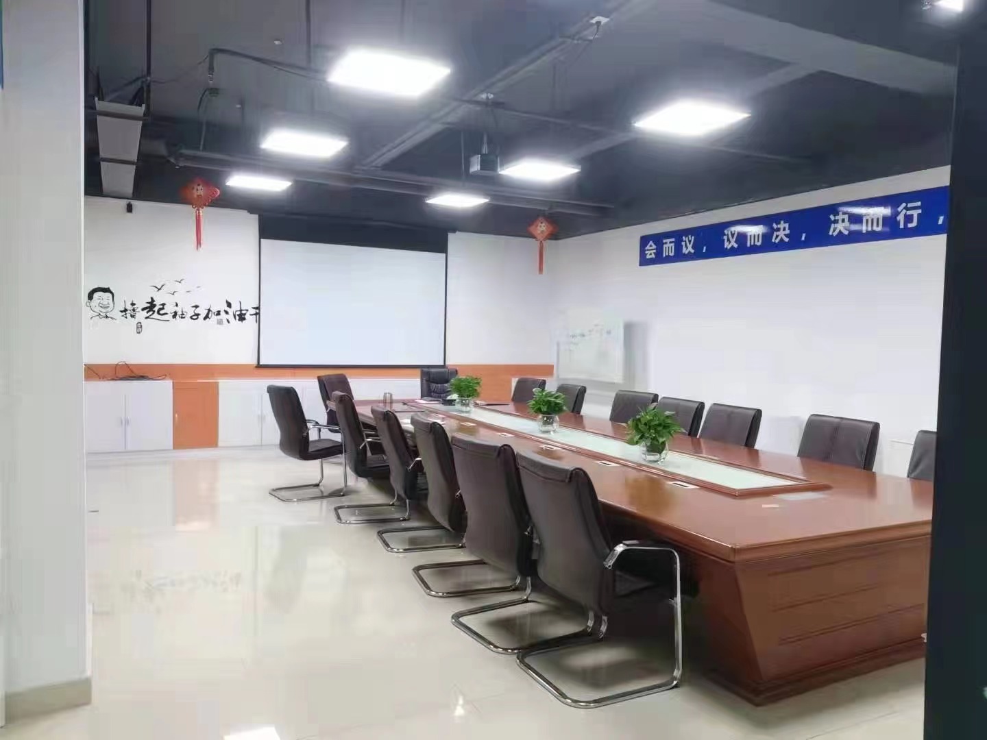 Shenzhen Chenzhiyuan Technology Co., Ltd. men's trench coats