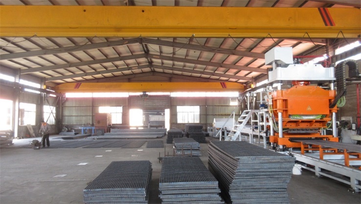 Hebei Qiqian Metal Wire Mesh Manufacture Co., Ltd. Steel Grating