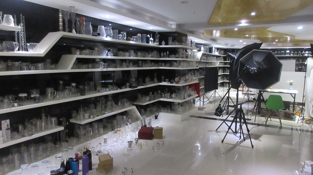 Weifang Wonderful Homedeco Co., Ltd. Decanters
