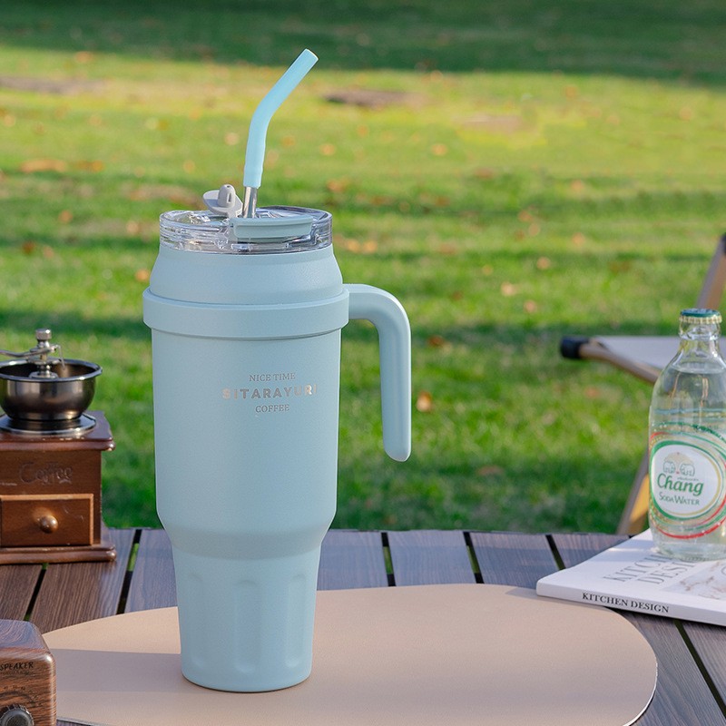 Shanghai Pudong New Area Jinqiao Town Community Health Service Center 40 oz Insulated Stainless Steel Water cup thermal straw Insulated Mug for Hot and Cold Travel Beverages Tumbler
