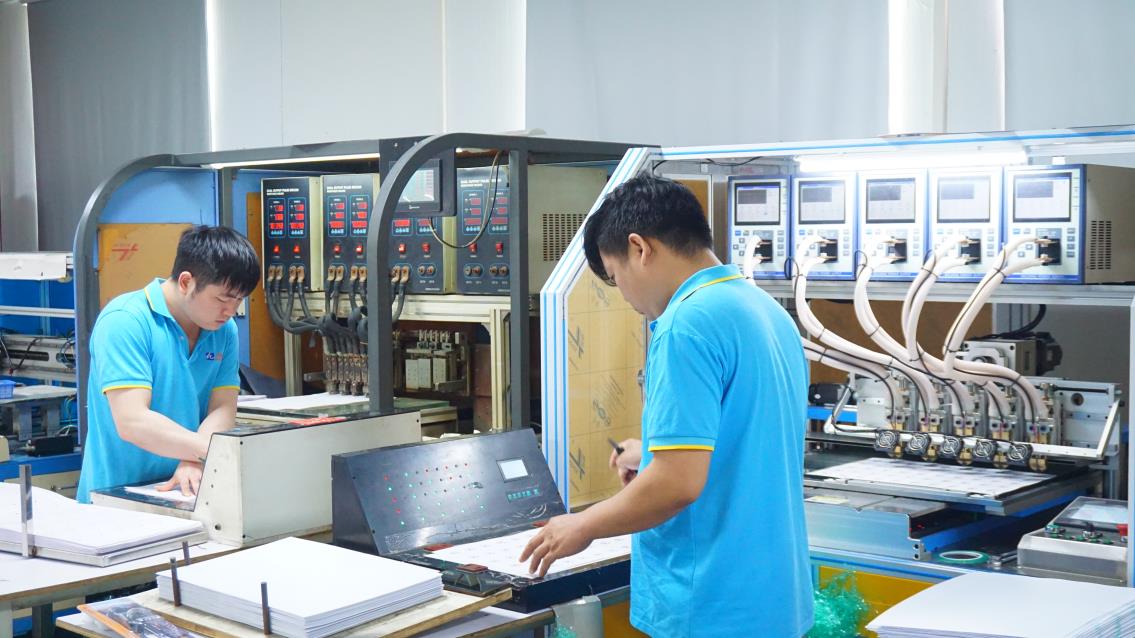 Shenzhen Caika Smart Card Co., Ltd. factory image 3