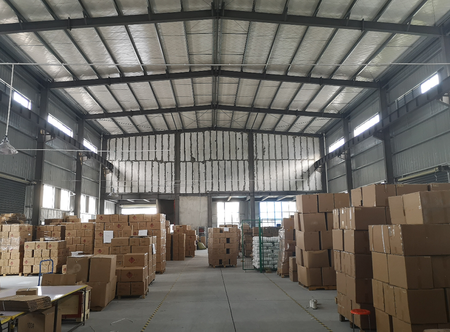 Hubei Rainbow City Plastic Goods Co., Ltd. factory image 2