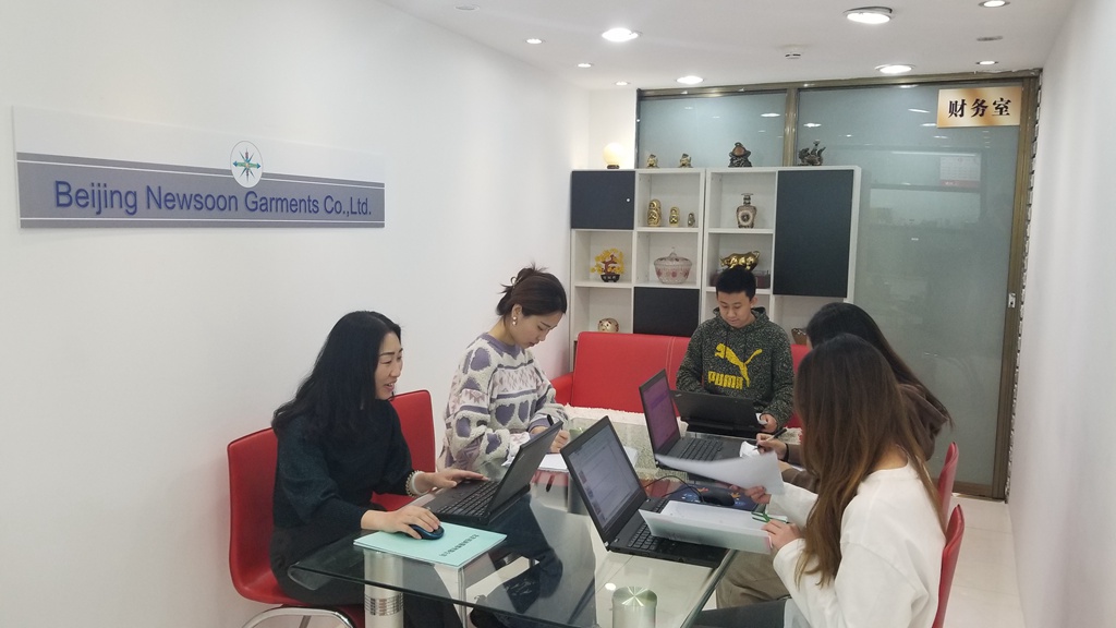 Langfang Liveway Information Technology Co., Ltd. Baby Potties