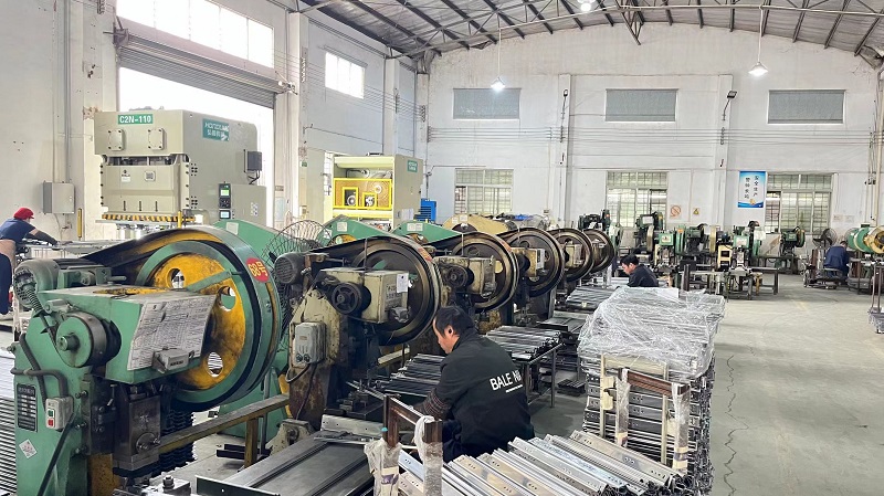 Wuxi Sneida Metal Products Co., Ltd. Heavy-duty drawer slides